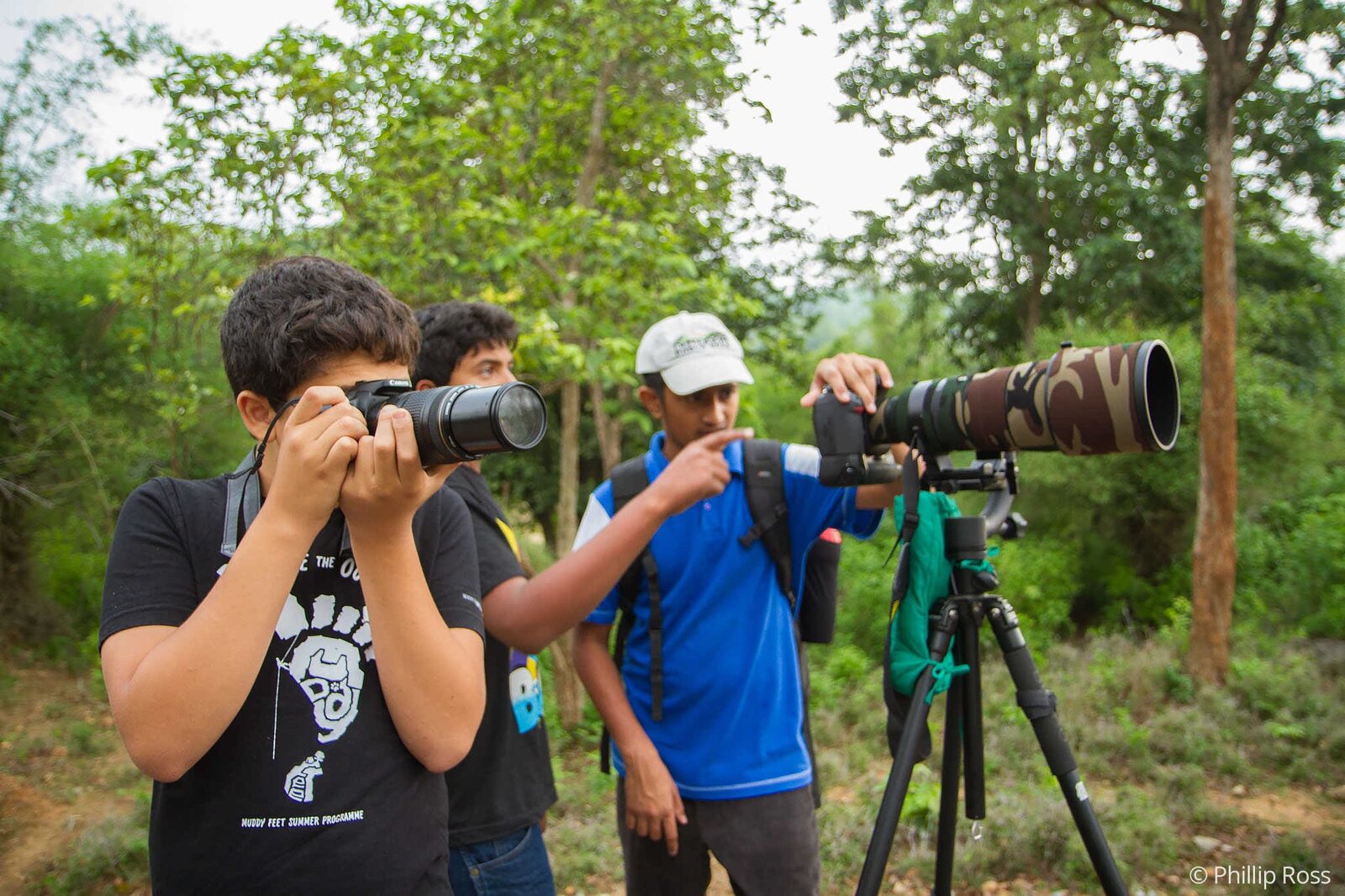 Kids photographing birds on our Bird Photography Workshop in Bangalore