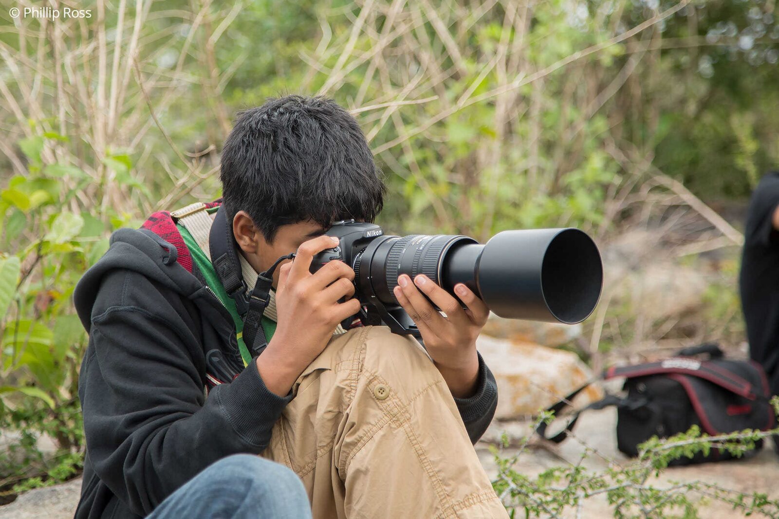 Kids photographing birds on our Bird Photography Workshop